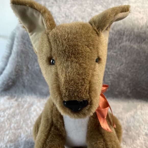 Corroboree Australia Kangaroo Plush Toy With Joey In Pouch Soft Stuffed Animal - Picture 6 of 16